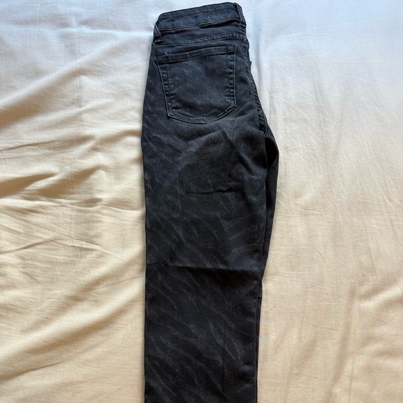 Miss Me Denim Jeans - Picture 2 of 3